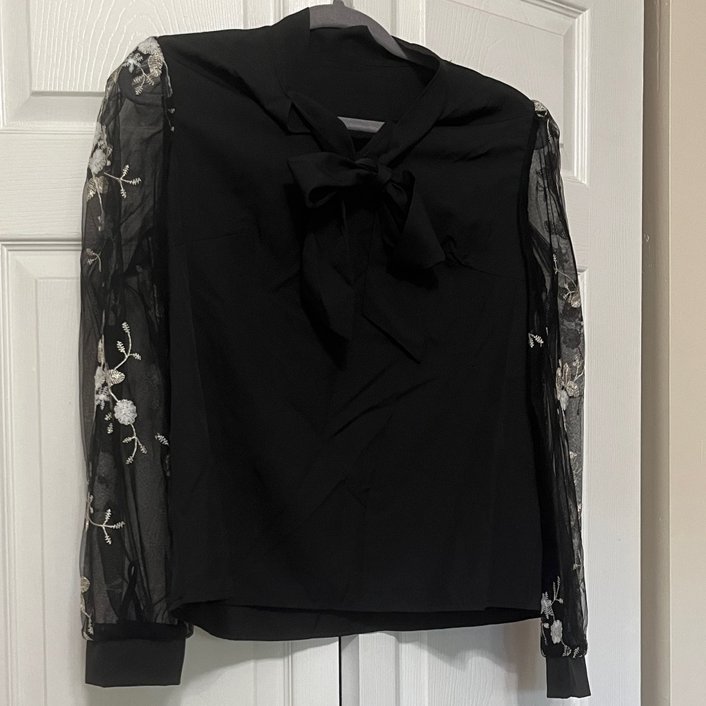 NWOT Sheer Embroidered Sleeve Bow Tie Black Women's Blouse